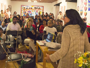 300Dra.-Helda-Morales,-investigadora-de-Ecosur,-en-Encuentro-de-Mujeres-por-la-Agroecología-y-la-Soberanía-Alimentaria.-Foto-cortesía-Ecosur.jpg