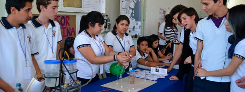 800x300_Estudiantes-participantes-en-ediciones-anteriores.jpg