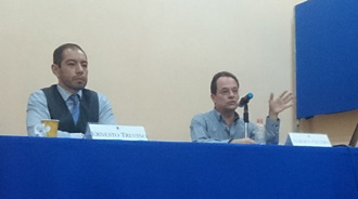 Doctor-Alberto-Olvera-Rivera-durante-conferencia-en-el-Instituto-de-Investigaciones-Histórico-Sociales-1.-JPG.jpg