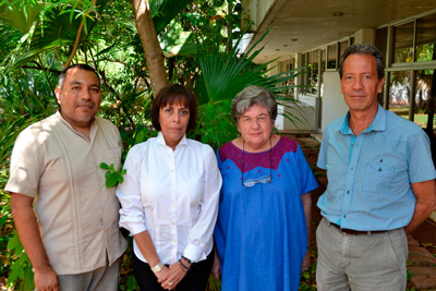 Dr.-Manuel-Xool-Koh,-Dra.-María-Dolores-Cervera-Montejano,-Dra.-Ana-García-de-Fuentes-y-Dr.-Alfonso-Munguía-Gil.jpg