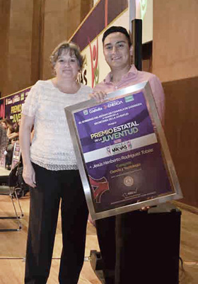 jesus heriberto rodriguez premio juventud