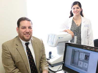 Dr. Jorge Valdez y doctora Judith Zavala. Fotografias cortesia del Tecnologico de Monterrey0816